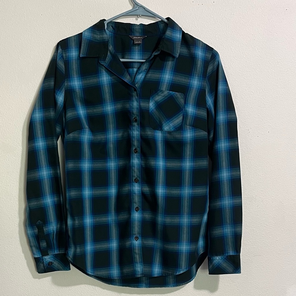 Women’s blue and green plaid Eddie Bauer flannel